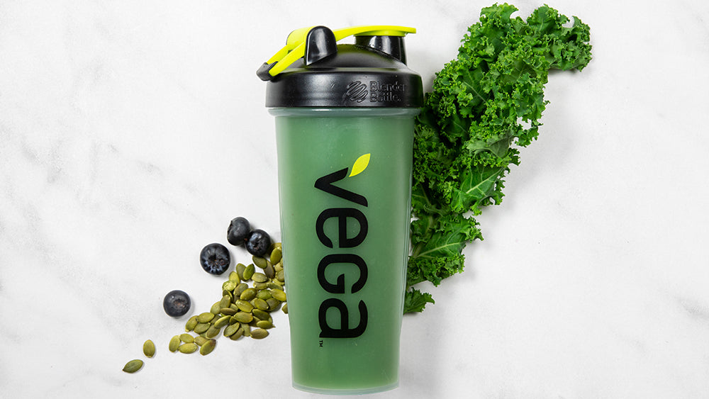 Vega shaker cup with green smoothie
